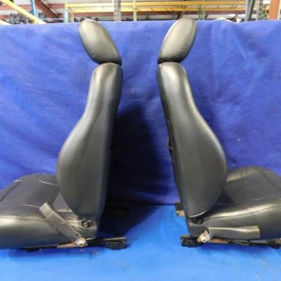 2003 Ford Mustang Saleen Front seats