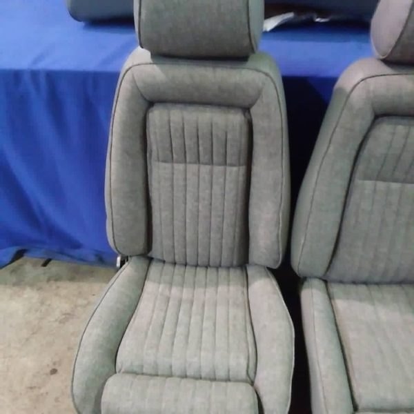 1987-1989 fox body mustang seats - Image 3