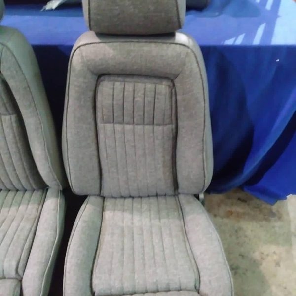 1987-1989 fox body mustang seats - Image 4