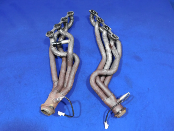 2002 Ford Mustang GT 4.6L Aftermarket Long Tube Headers