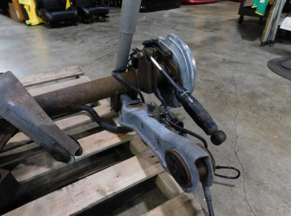 1999-2004 Mustang V8 8.8 rear axle assembly with a 3.73 gear - Image 6