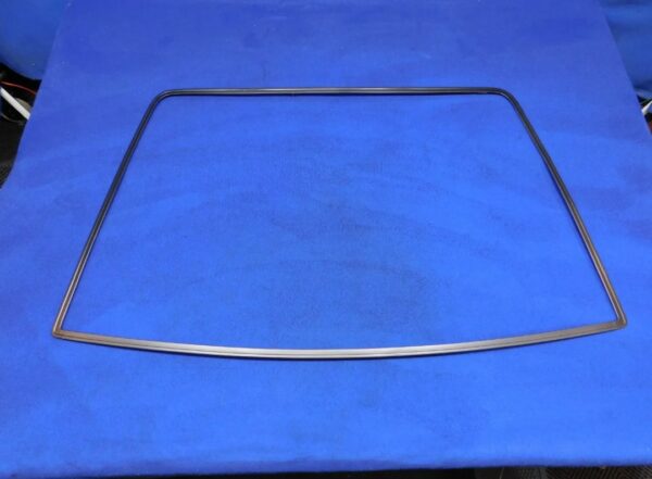 1987-1993 Ford Mustang Hatchback Rear Glass Molding Trim