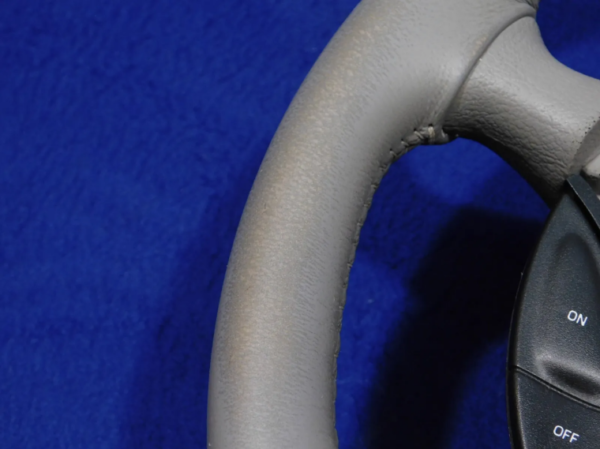 1999-2004 Mustang Leather Steering Wheel - Two Tone Gray Leather W49 - Image 3