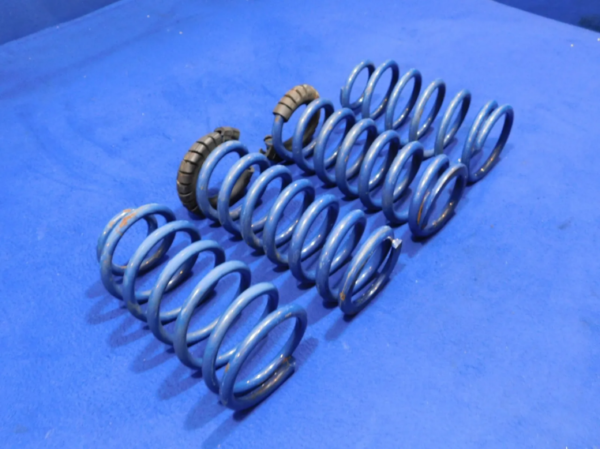 1979-2004 Mustang Aftermarket Coil Spring Lowering Springs - Image 3