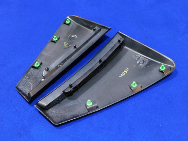 2003-2004 Mustang Cobra Quarter Panel Side Scoop - Image 7