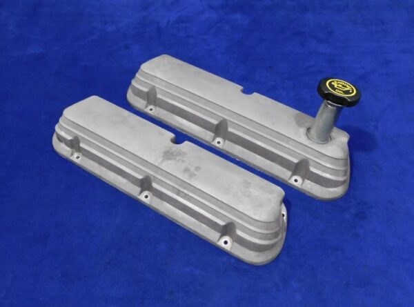 1987-1993 Ford Mustang 5.0L OEM valve covers Pair Good Used - Image 5