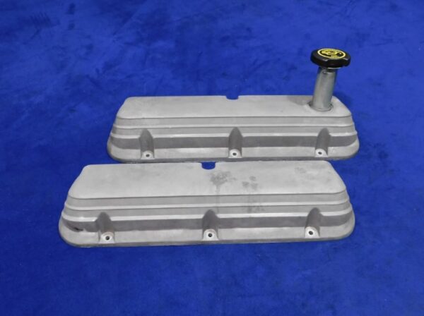 1987-1993 Ford Mustang 5.0L OEM valve covers Pair Good Used - Image 3