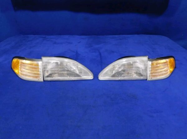 1994-1998 Ford Mustang OEM Headlights - Side Markers