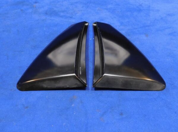 99-04 Mustang Quarter Panel Side Scoops (Black, R50)