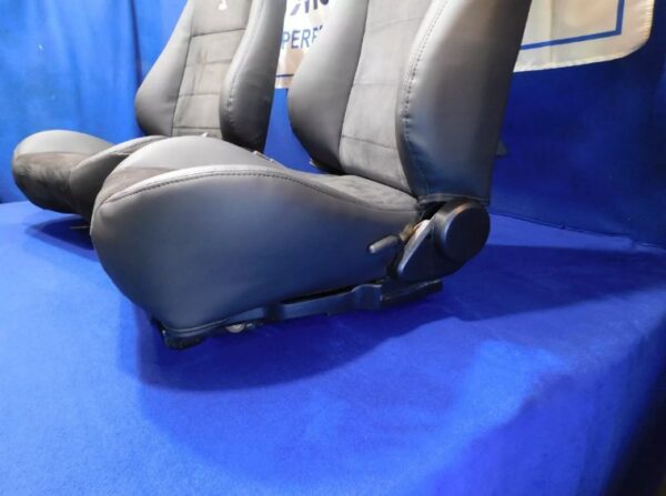 2003-2004 Cobra Front Seats (Coupe & Convertible) - Image 21