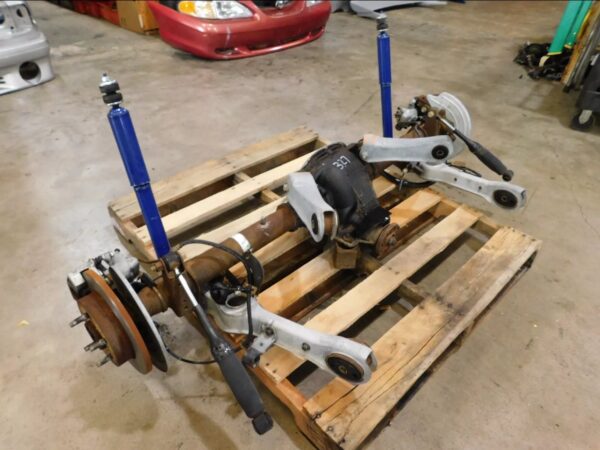 1999 Mustang GT 8.8 Solid Rearend Axle Assembly With A 3.27 Gear G03 - Image 6